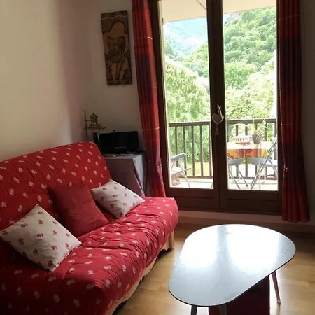 Beau Plus, Refait A Neuf, Confort, Classe 3 Etoiles Par Le Comite Departemantal Du Tourisme De La Haute Garonne * Bagnères-de-Luchon