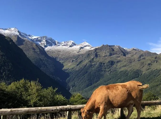 Beau Plus, Confort, Classe 3 Etoiles Par Le Comite Departemental Du Tourisme De La Haute Garonne Bagnères-de-Luchon